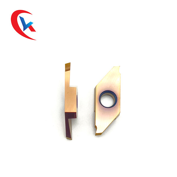 삽입물에 홈을 파는 원삭선반 슬롯 폭 1.0-3.0mm PVD 코팅 프로세싱카르드를 위한 TKF16R200-S16